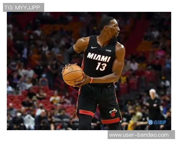 阿德巴约提前离场因脚部不适明日将进行详细检查以确定伤情